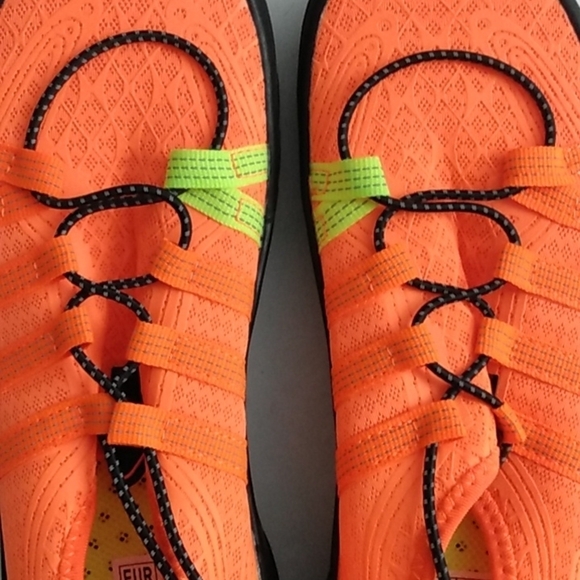 SAGUARO UNISEX ORANGE WATER SPORT SHOES SIZE 7.5 NWT - Picture 10 of 16